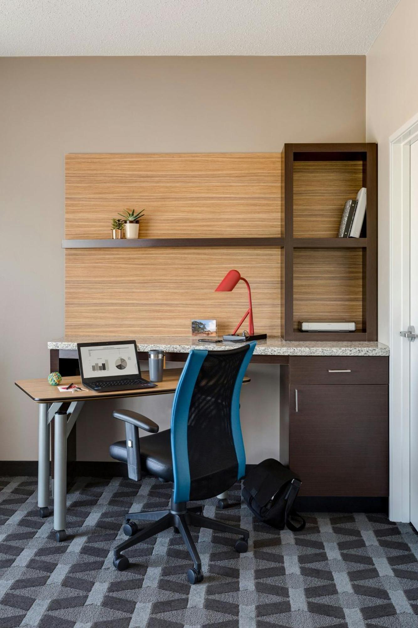Towneplace Suites By Marriott Pittsburgh Harmarville Экстерьер фото
